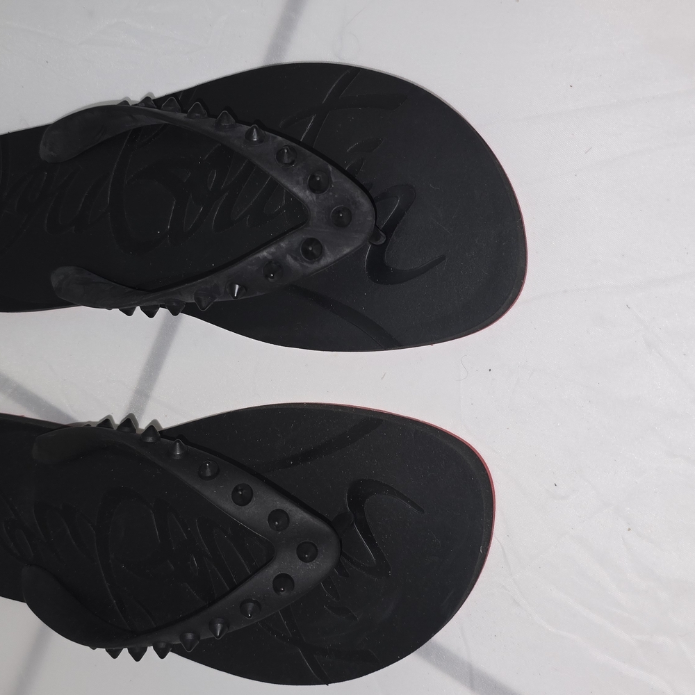 Black Men & Woman Flip Flops